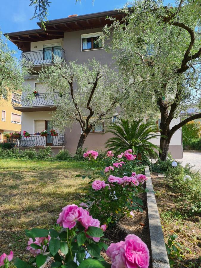 Le Peonie Apartment Riva del Garda Ngoại thất bức ảnh